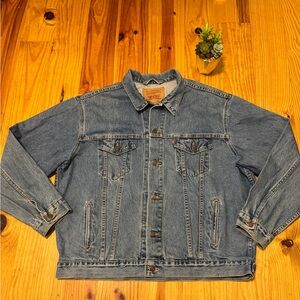 VTG 90’s Levis Type III Light Blue Denim Trucker Jacket 70507 0389 USA MADE XL